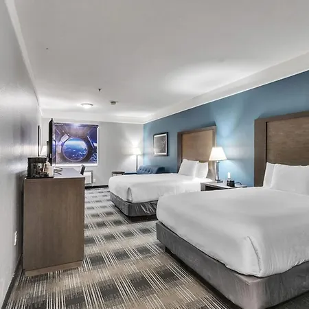 Platinum Inn & Suites Webster-2