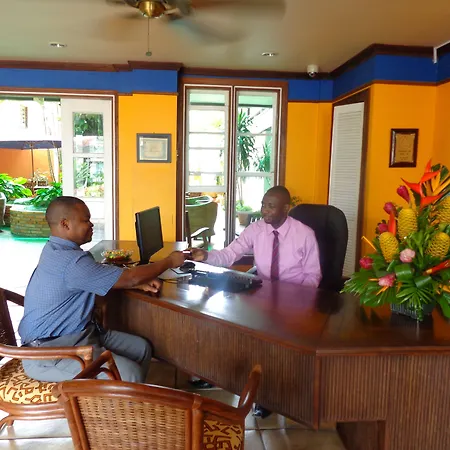 Cara Lodge Hotel-2