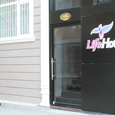 Life Hotel-2