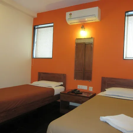 Hotel Q Deck-3