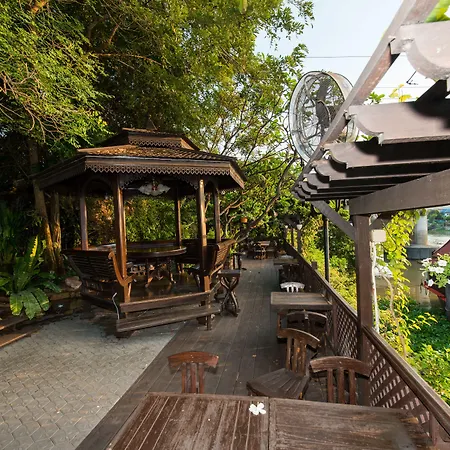 โรงแรมกรุงศรีริเวอร์-2