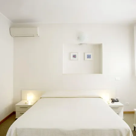 Hotel Cervetta 5-2