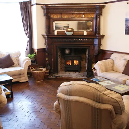 Longmead House-3