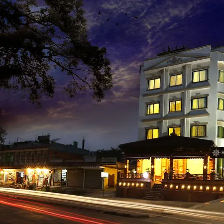 Dahlia Boutique Hotel-3