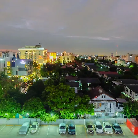 Baron Residence Bangkok-3