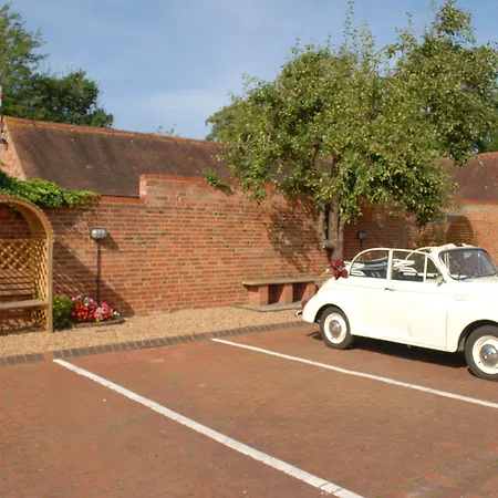 Stratford Limes Hotel-3