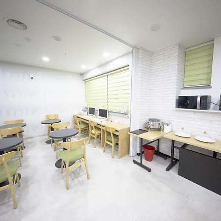 Inn The City Business Hotel-2