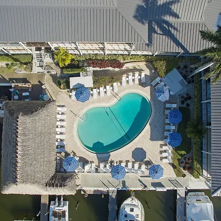 Cove Inn On Naples Bay-3