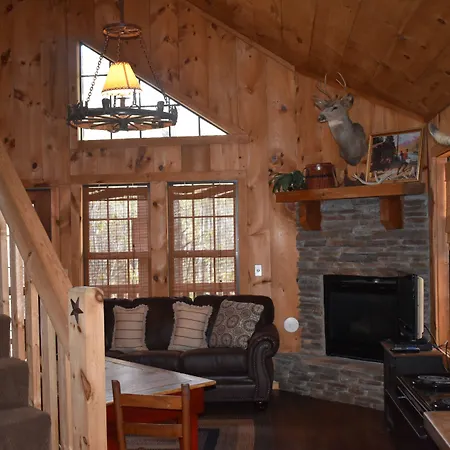Bear Creek Lodge Cabin Resort-2