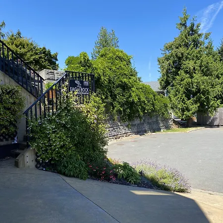 Eagle Rock Bed And Breakfast-2