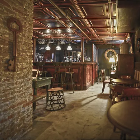 Maxwell Mansion Hotel-3