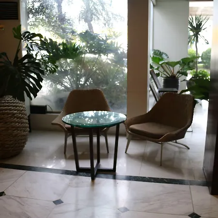 Sugarland Hotel-2