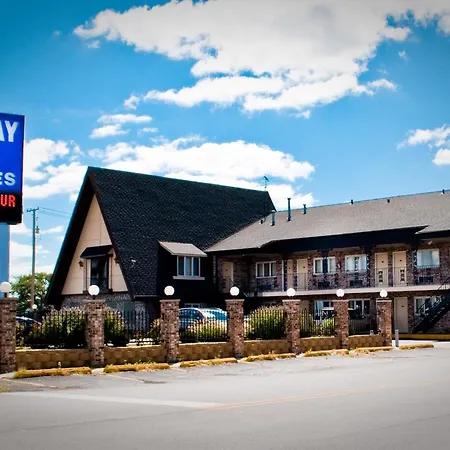 Midway Inn & Suites-3