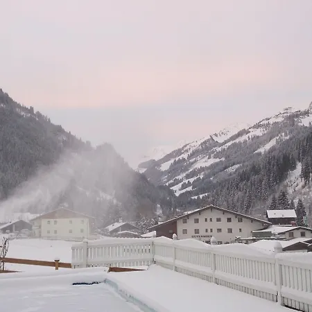 Hotel Aschauer Hof z'Fritzn-3