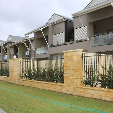 1770 Lagoons Central Apartment Resort Official-2