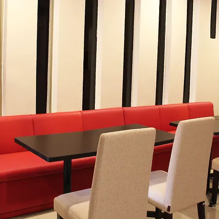 Luxpoint Hotel Baratajaya-3