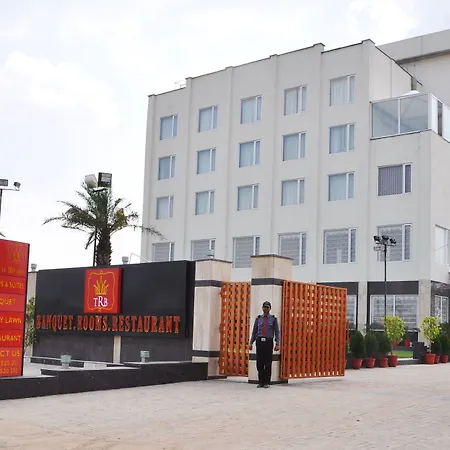 Hotel The Royal Bharti-3