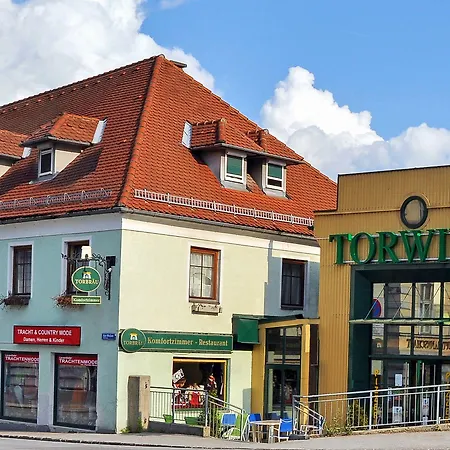 Hotel Torwirt-3