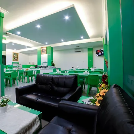 Greenland Hotel Batam-2