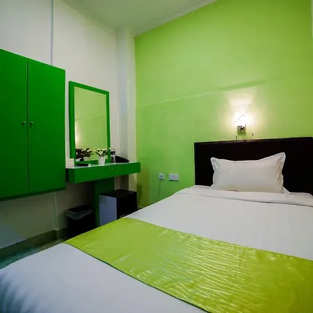 Greenland Hotel Batam-3