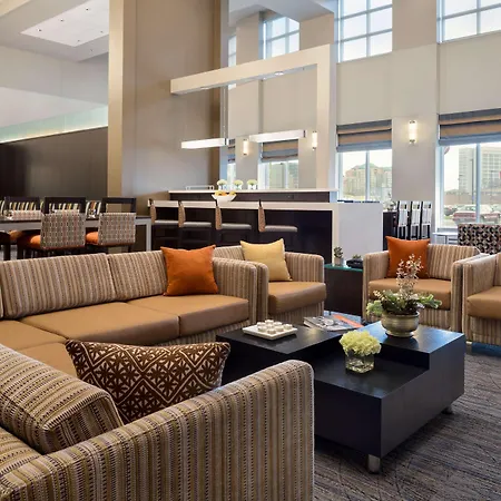 Hampton Inn & Suites Rosemont Chicago O'Hare-2
