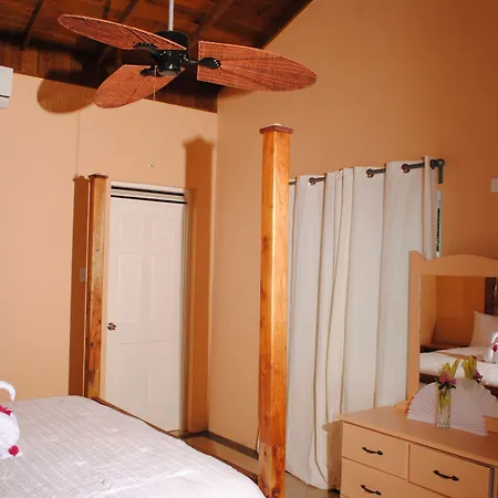 Luna Sea Inn-3