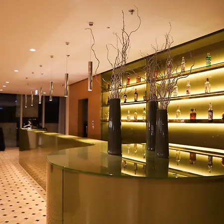 Maritim Hotel Plaza Tirana-2
