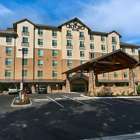 Oxford Suites Bellingham-2