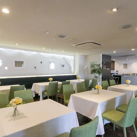 Sayan Terrace Hotel & Resort-2