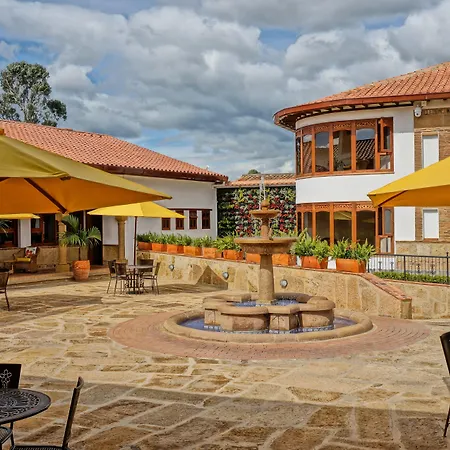 Hotel Campanario de la Villa-3