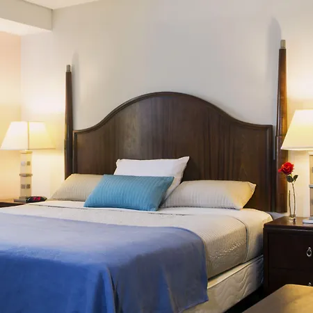 Chateau Suites-2