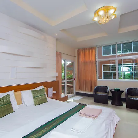 Mountain Resort Koh Lipe-2