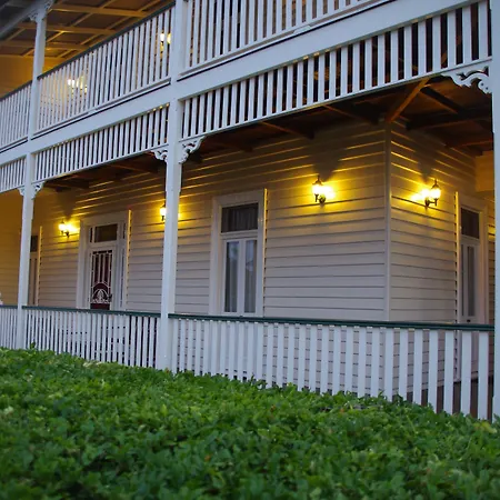 Riversleigh House-3