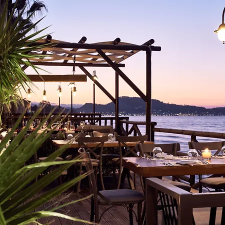 Windmill Bay Hotel-2