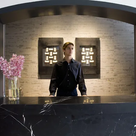 Hotel Challis Potts Point-2