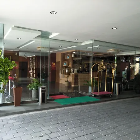 Nueve Malioboro Hotel Yogyakarta-3