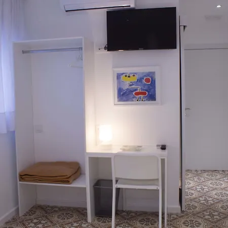 Hostal Nova Barcelona-2