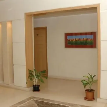 Hotel Loginn-2