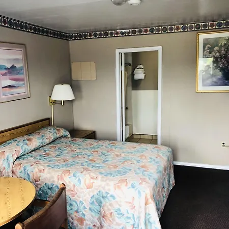 Friendly Inn Motel-2