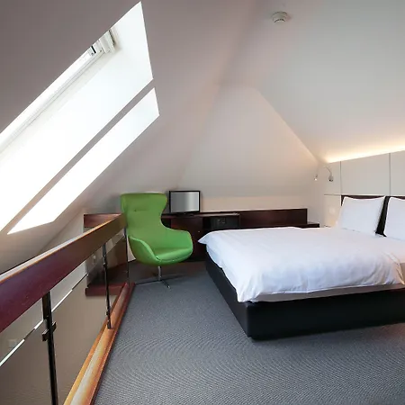 b_smart motel Basel-2