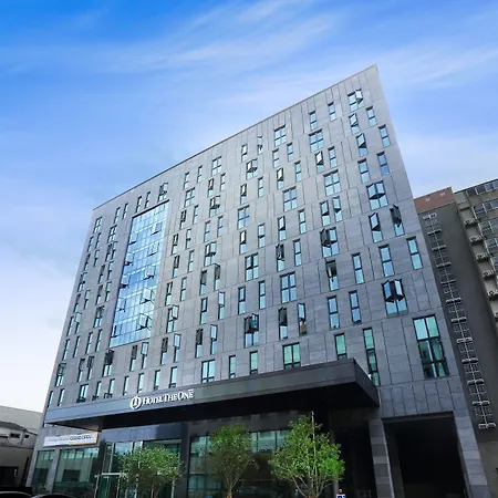 Hotel The One-2