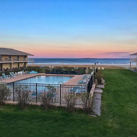 Friendship Oceanfront Suites-2