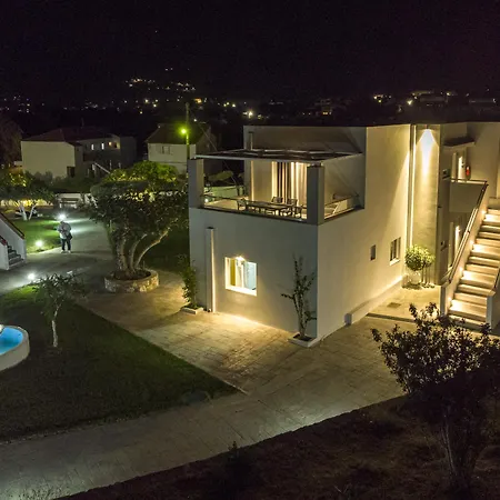 Gelli Apartments-3