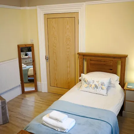 Cartref Guest House-3