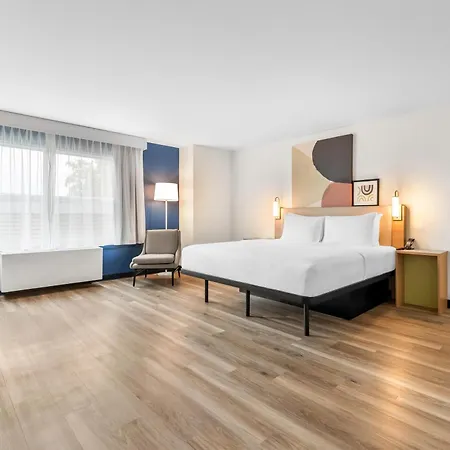 Spark By Hilton Essex Junction Burlington-2