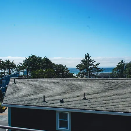 The Inn At Manzanita-3