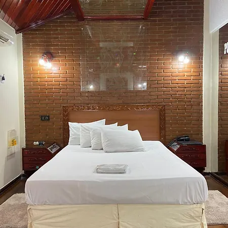Motel Pousada do Cowboy-2