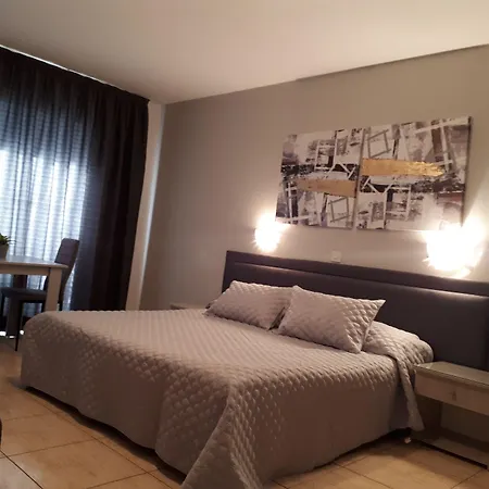 Irene'S Apartments-2