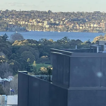 Paxsafe Sydney Hyde Park Private Apartments - Roof Top Retreat & Pool-2