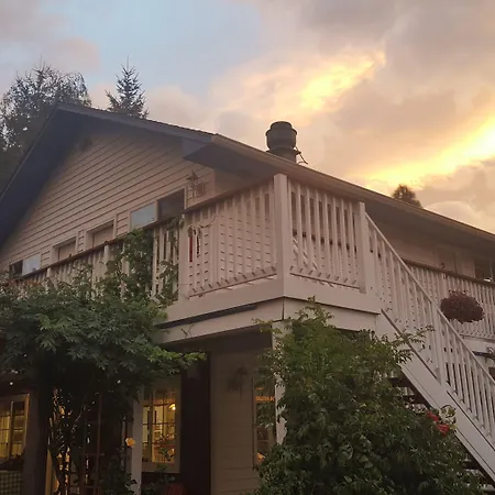 Rubyjune Inn-3